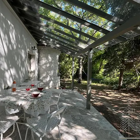 100 Eves Haz بالاتوناكاراتيا