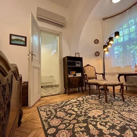 Casa de Férias 100 éves Ház *